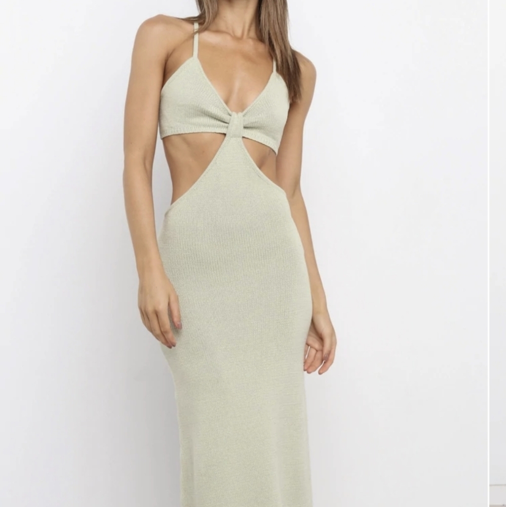 New! Ribbed Cut Out Bodycon Midi Dress